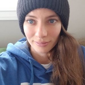 Meet your Posher, Eve